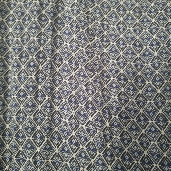 LAST CHANCE Old Navy L Danube Blue Diamond Pattern Shirt Top V-Neck Tunic - Picture 2 of 6